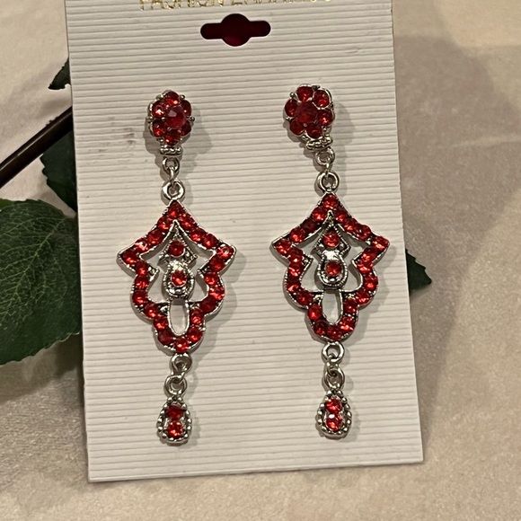 VINTAGE FASHION gold & red earrings - Picture 2 of 5